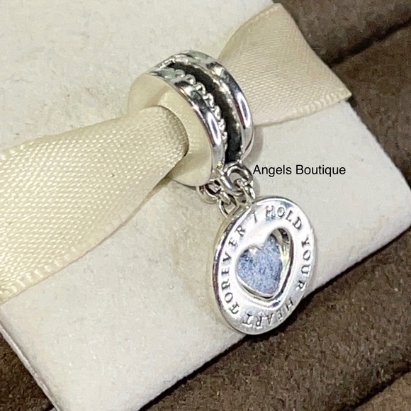 Pandora I Hold Your Heart Forever Charm - Picture 5 of 8